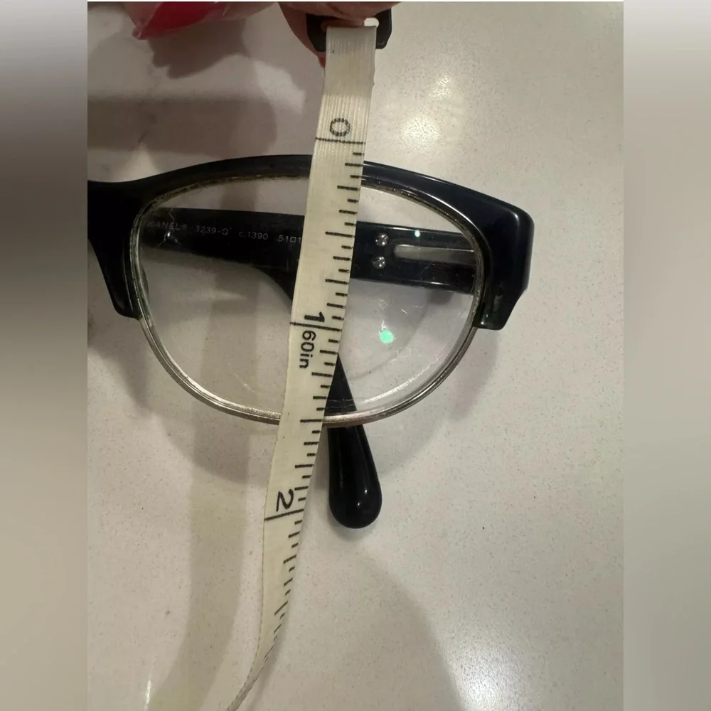 CHANEL Black and Clear Cat-Eye Sunglasses with Case - Picture 6 of 11